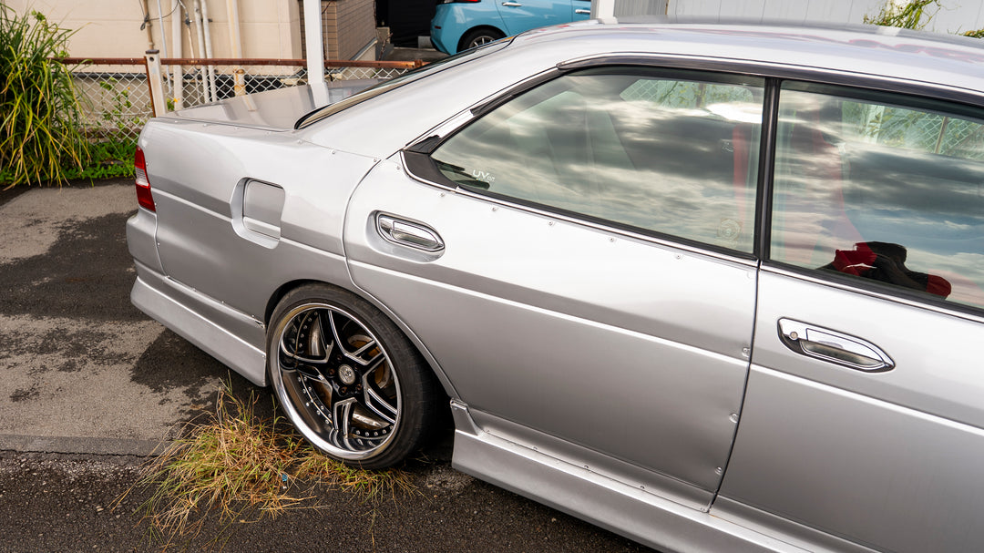 2000 Nissan C35 Laurel