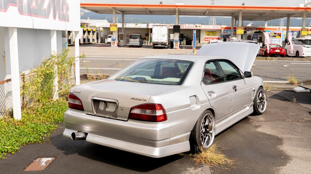 2000 Nissan C35 Laurel